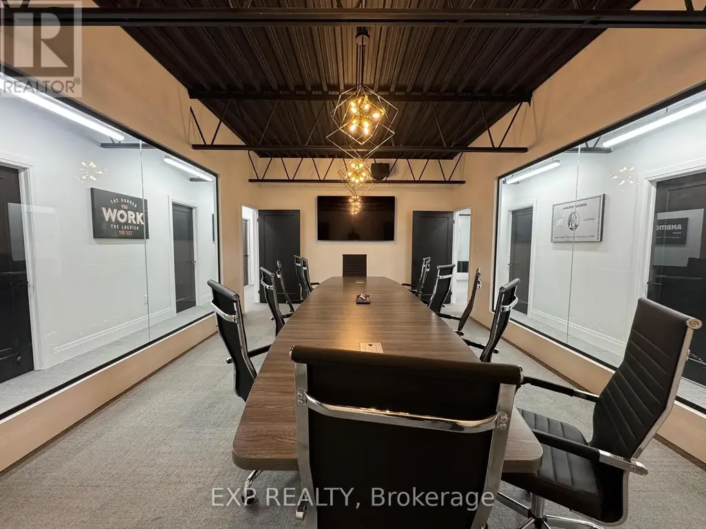 Office #3 - 156 Parkdale Avenue N, Hamilton (McQuesten)