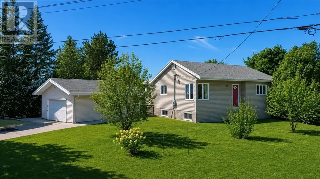 277 Notre Dame Street W, Azilda