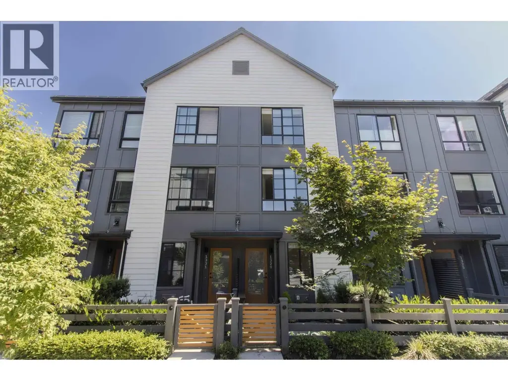1329 Halyard Place, Squamish