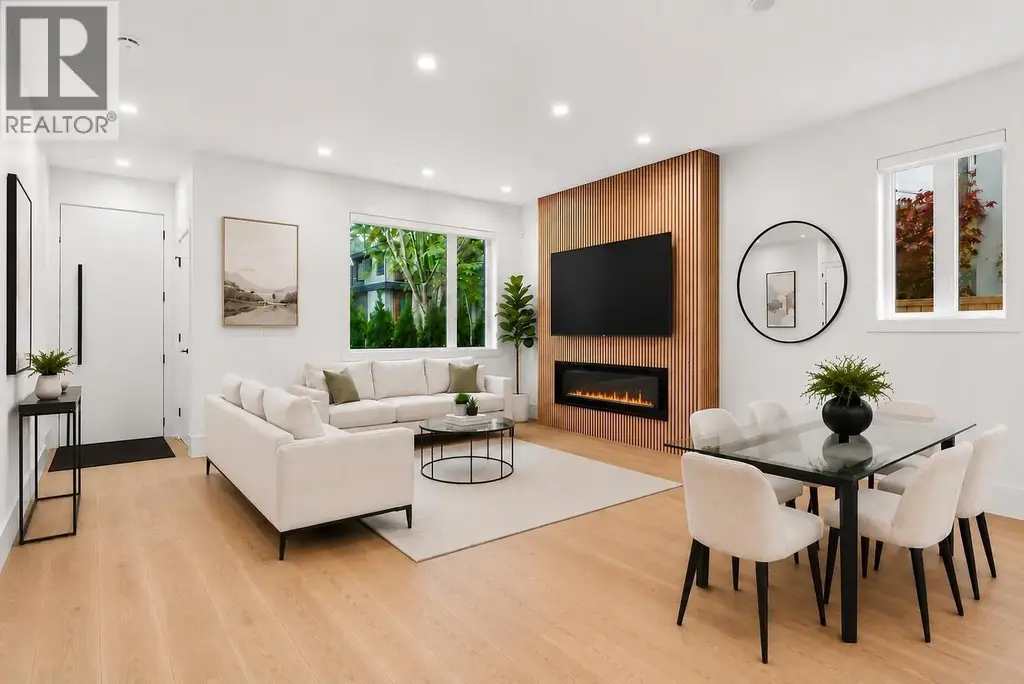 1 1368 Park Drive, Vancouver