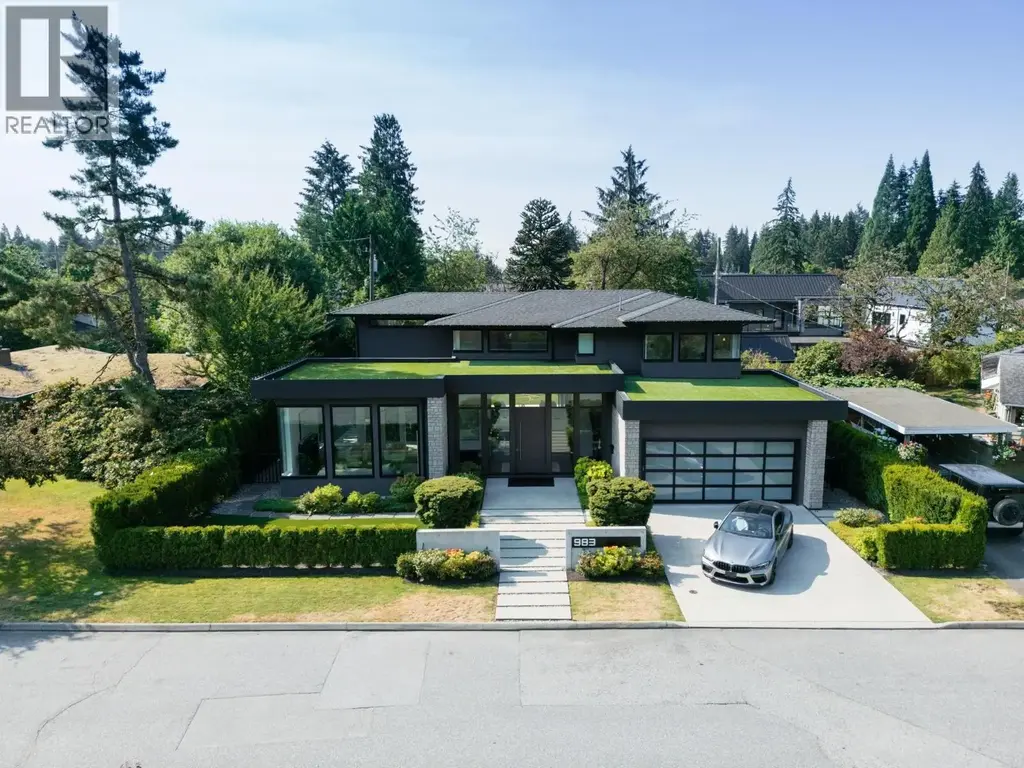 983 Tudor Avenue, North Vancouver