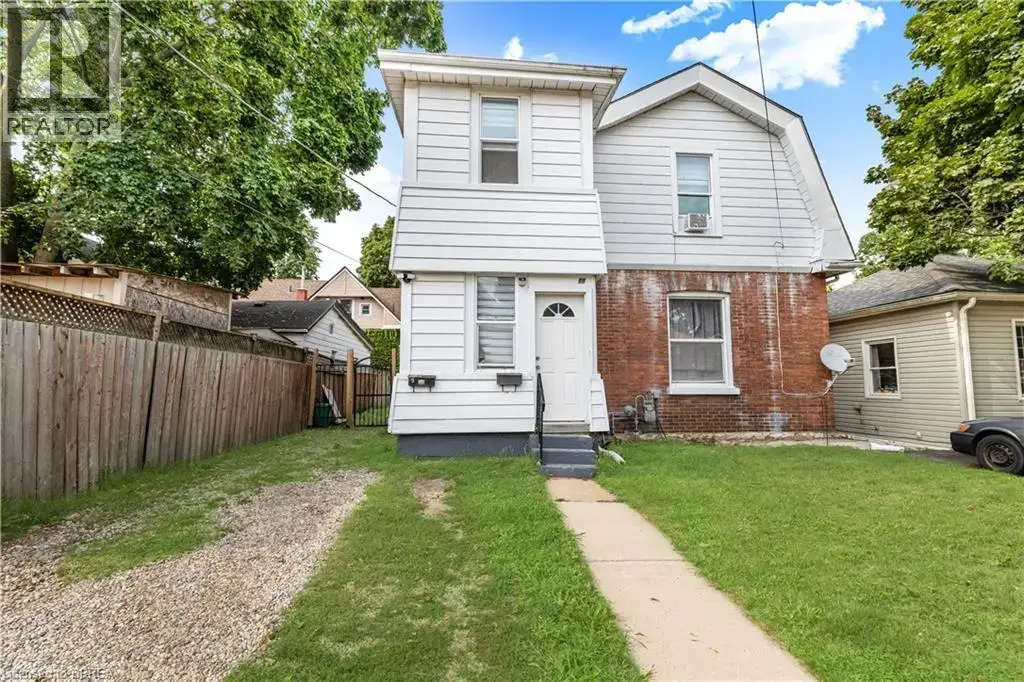 86 Victoria Street, Brantford