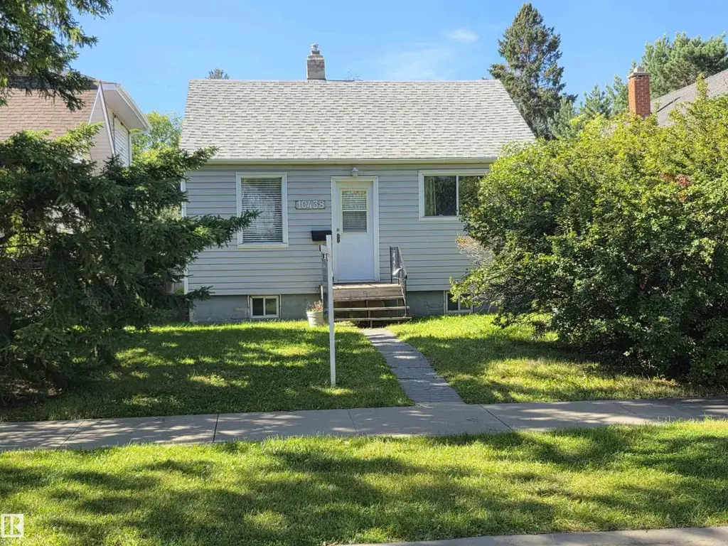 10438 147 St Nw, Edmonton