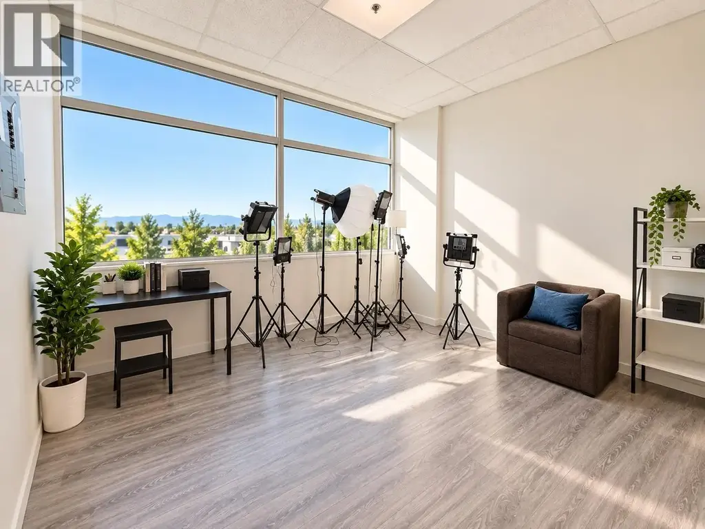 3080/3085 8888 Odlin Crescent, Richmond