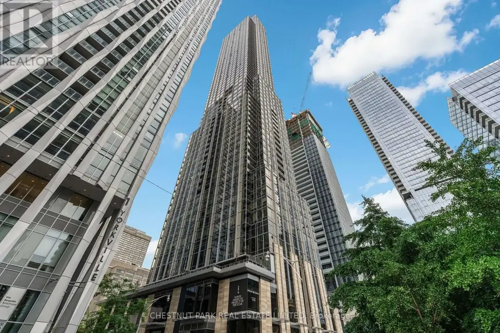 4502 - 11 Yorkville Avenue, Toronto (Annex)
