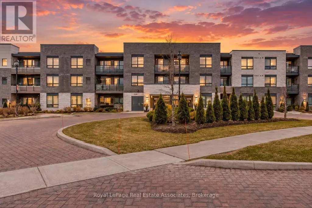 215 - 40 Via Rosedale, Brampton (Sandringham-Wellington)