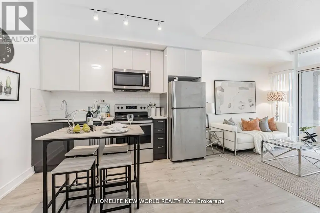 250 - 621 Sheppard Avenue E, Toronto (Bayview Village)