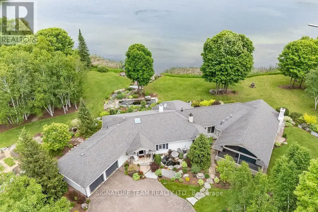 2741 Foymount Road, Bonnechere Valley