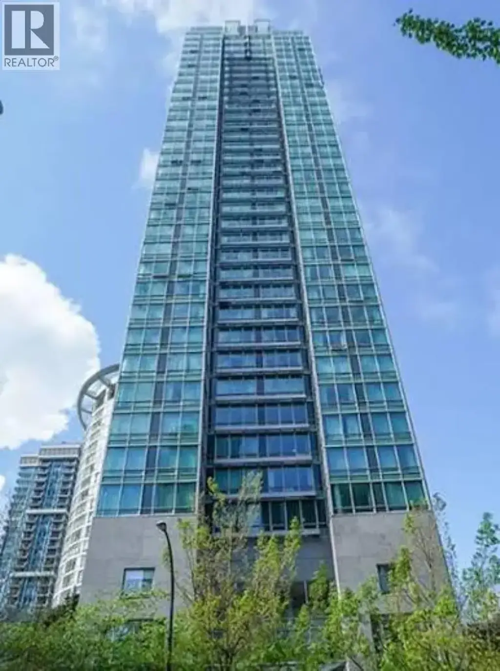 2105 1288 W Georgia Street, Vancouver