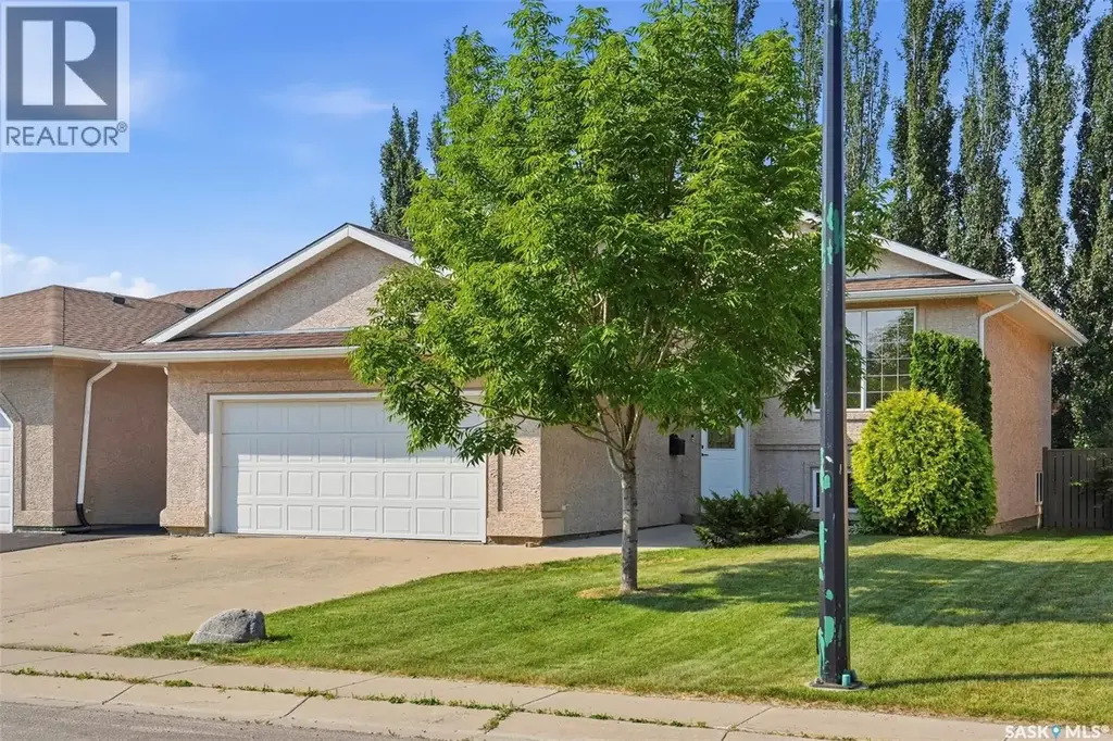 418 Greaves Crescent, Saskatoon