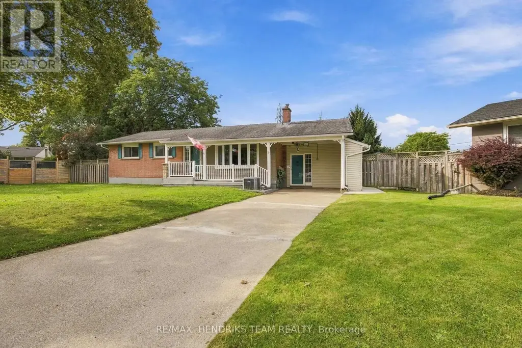 6 Glengrove Circle, St. Catharines (Glendale/Glenridge)