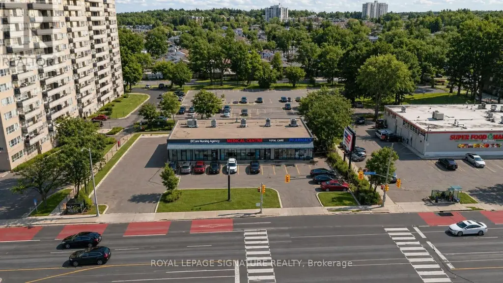 5 - 3155 Eglinton Avenue E, Toronto (Scarborough Village)