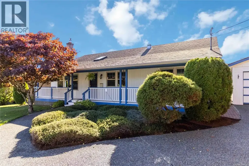 711 Miller Ave, Saanich