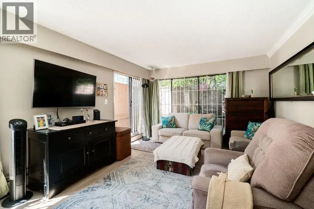 102 2190 W 8th Avenue, Vancouver