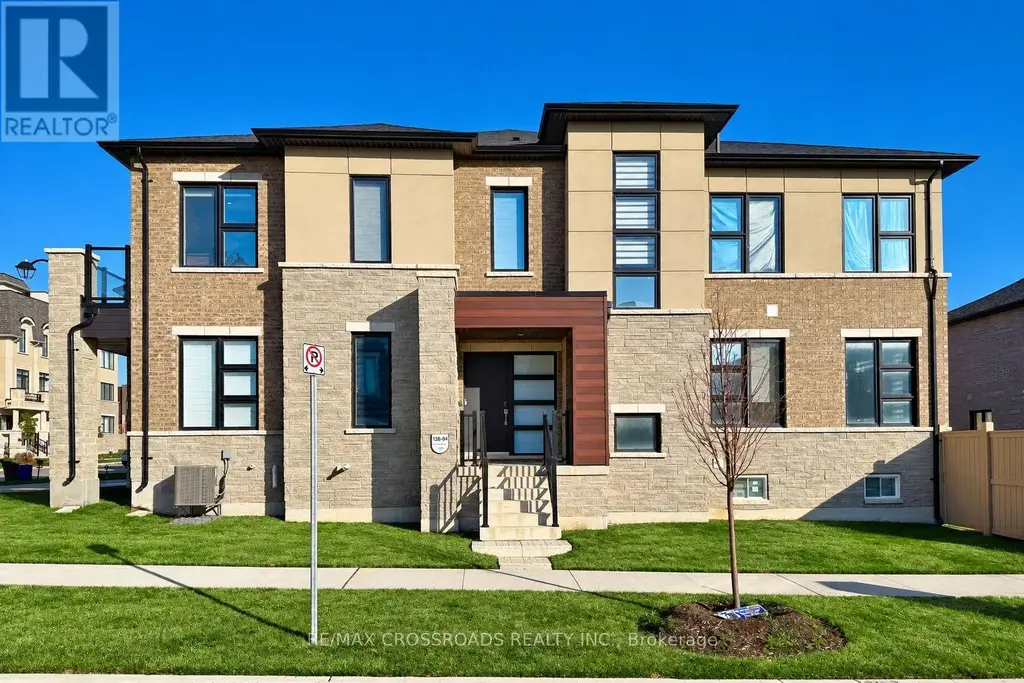 15 Percy Rye Avenue, Markham (Angus Glen)