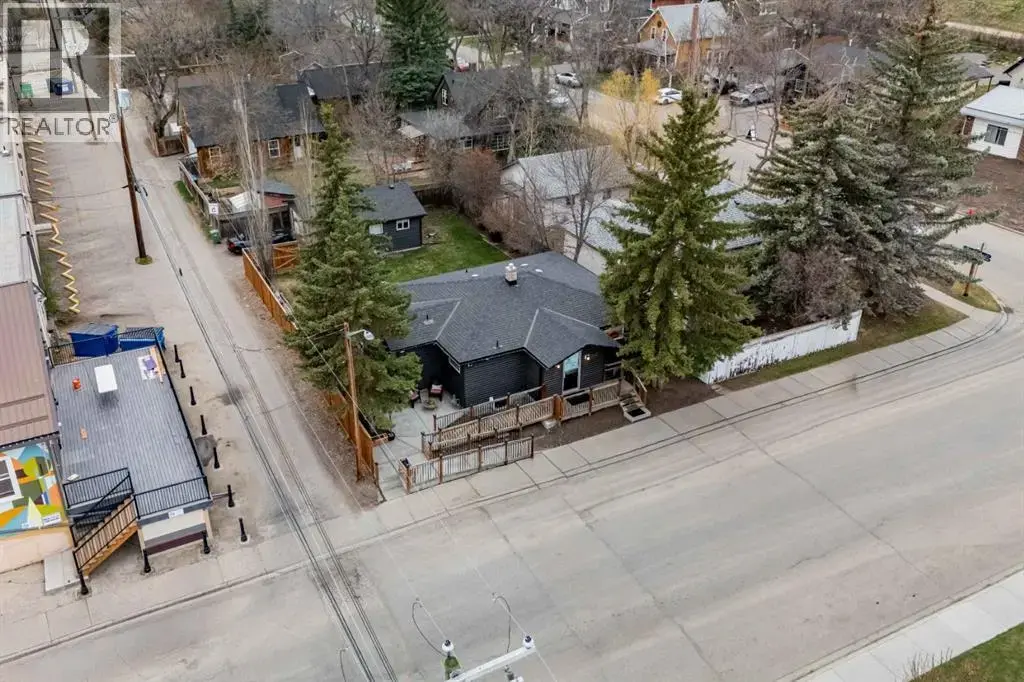 2 Elk Avenue, Okotoks