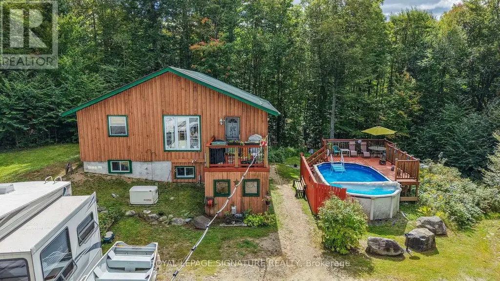 4177 Kennisis Lake Road, Dysart et al (Havelock)