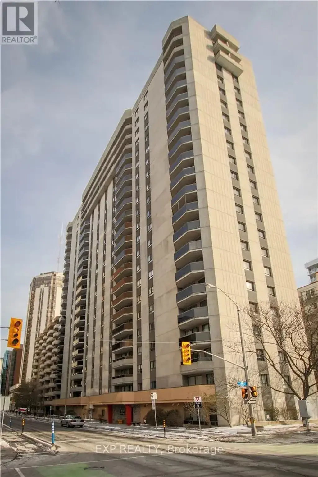 403 - 470 Laurier Avenue W, Ottawa