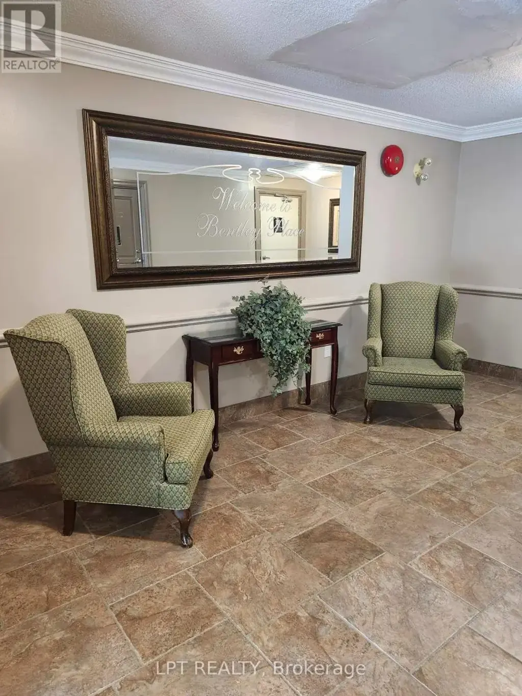 204 - 1265 Bentley Drive, London East (East D)