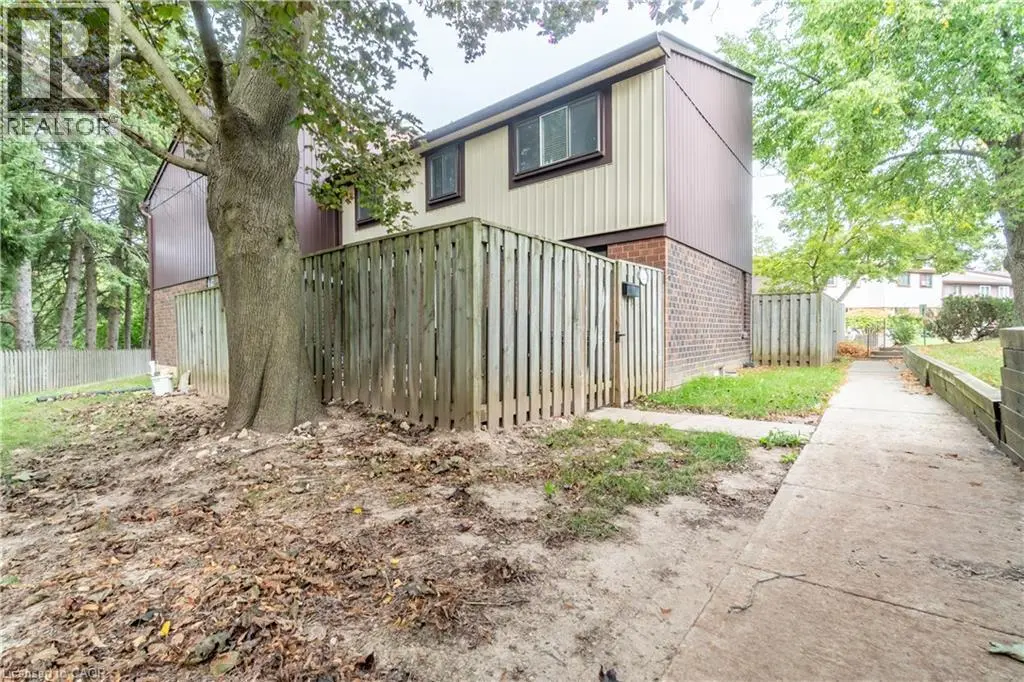 45 Marksam Road Unit# 121, Guelph