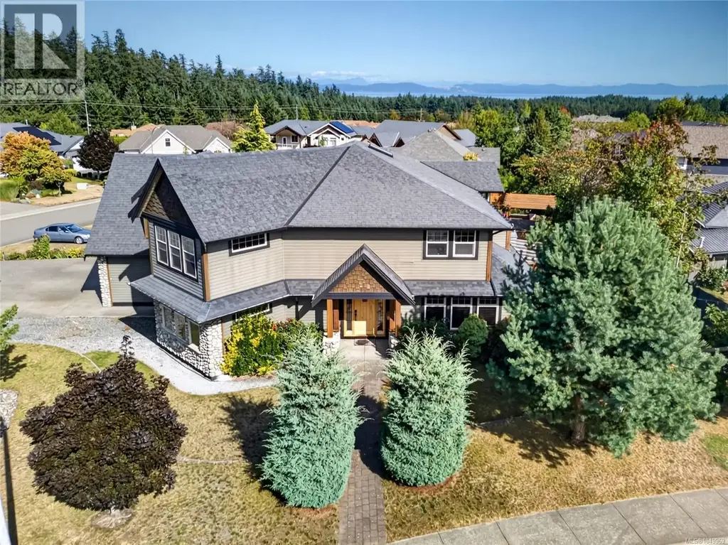 1321 Clear View Pl, Comox