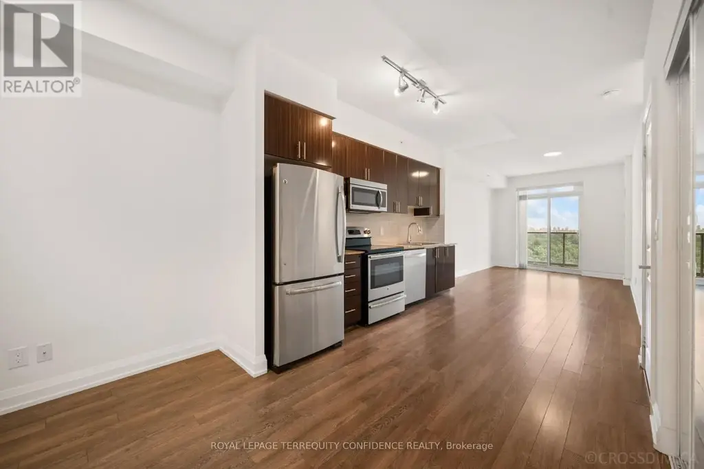727 - 7161 Yonge Street, Markham (Grandview)