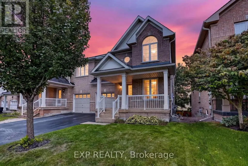 127 Knapton Drive, Newmarket (Woodland Hill)