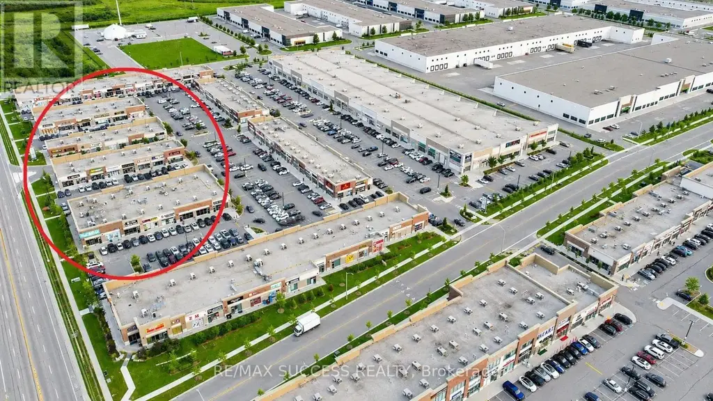 25 - 3460 Platinum Drive, Mississauga (Churchill Meadows)