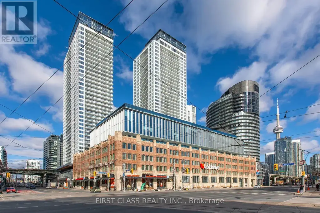 915 - 17 Bathurst Street, Toronto (Waterfront Communities)
