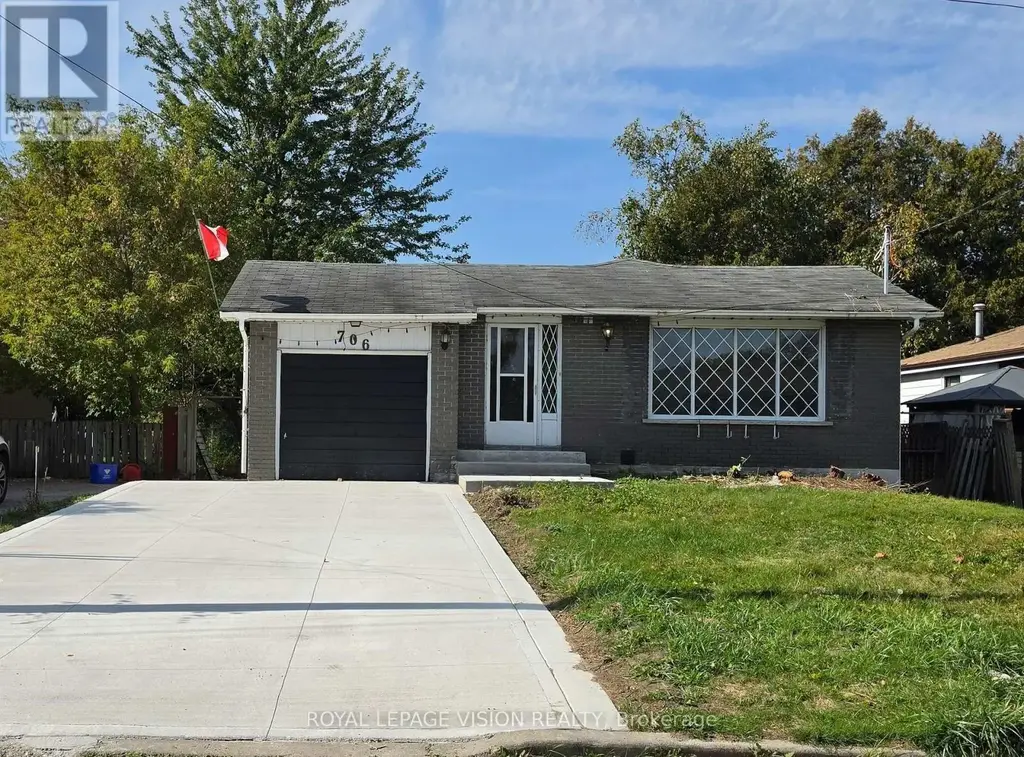 Bsmt 2 - 706 Leaside Street, Pickering (West Shore)