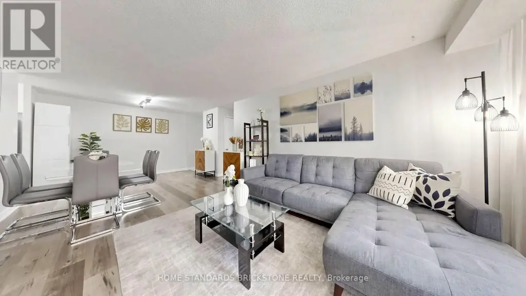 211 - 99 Blackwell Avenue, Toronto (Malvern)