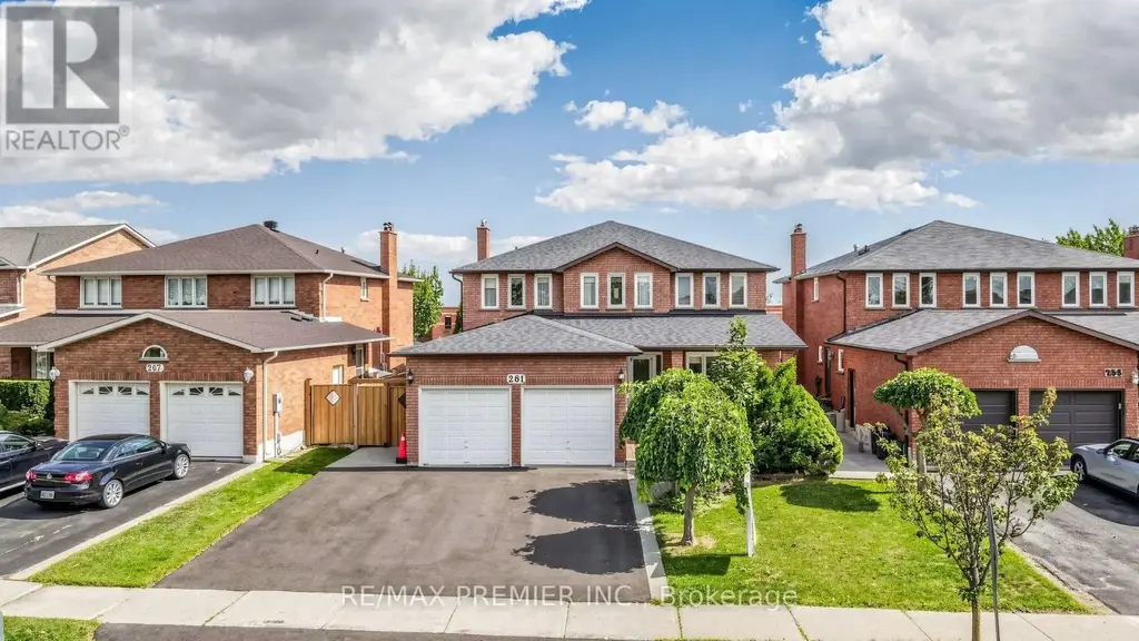 261 Morning Star Drive, Vaughan (West Woodbridge)