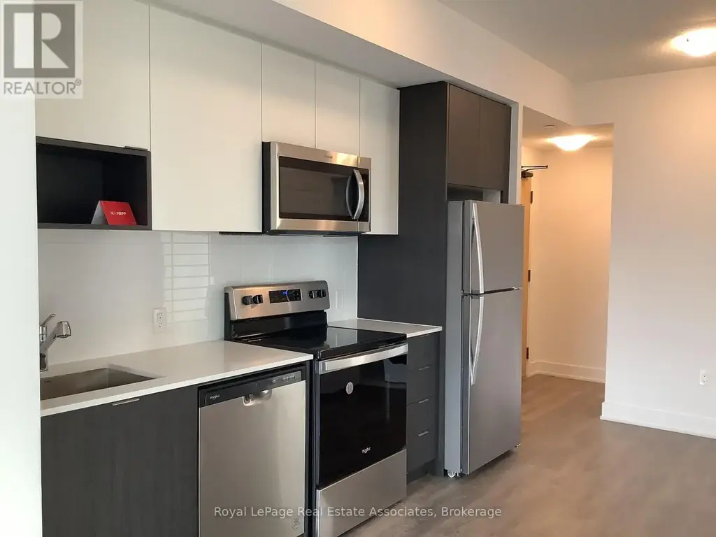 1004 - 202 Burnhamthorpe Road E, Mississauga (Mississauga Valleys)