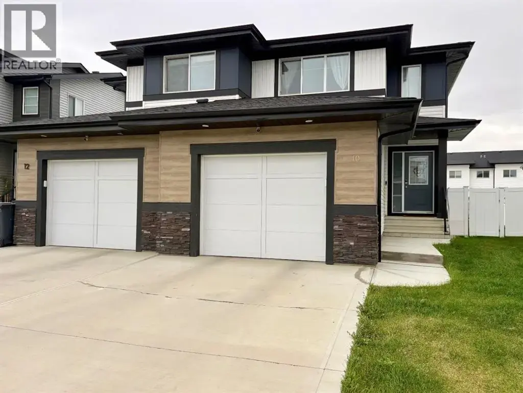 10 Earl Close, Red Deer