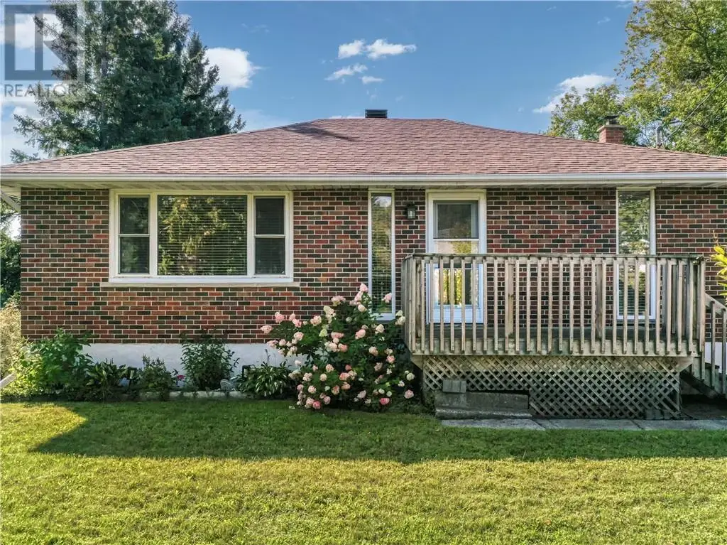 115 Cranbrook Crescent, Sudbury