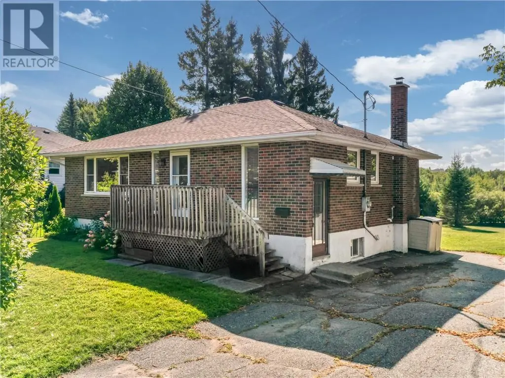115 Cranbrook Crescent, Sudbury