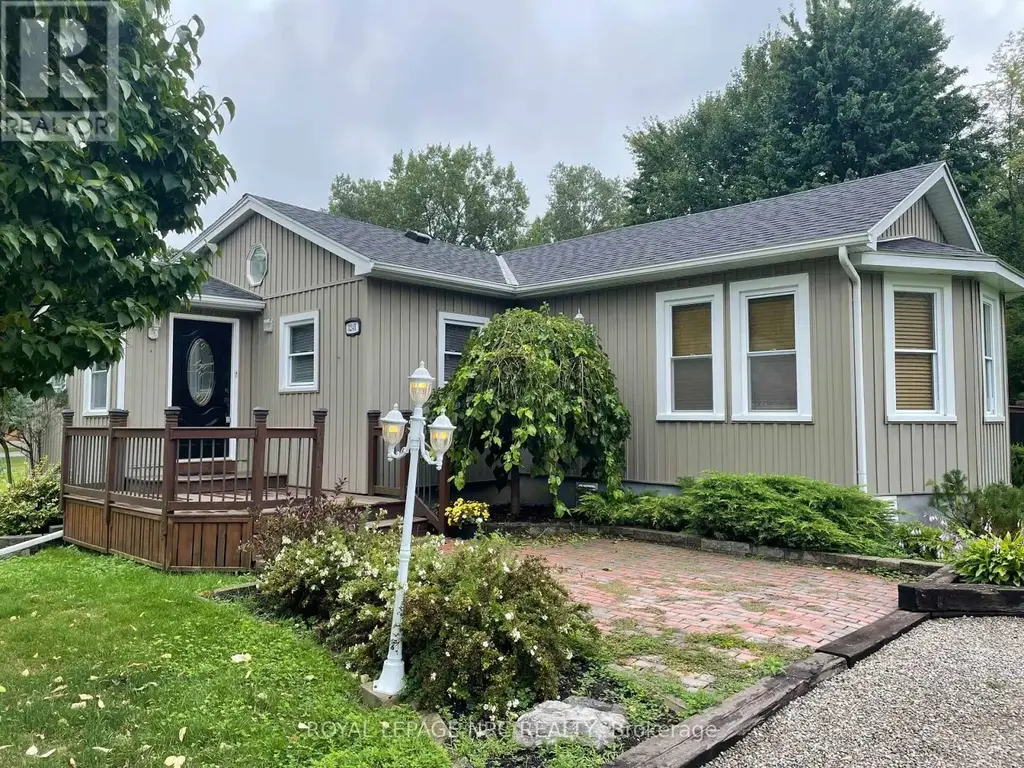 3241 Grove Avenue, Fort Erie (Ridgeway)