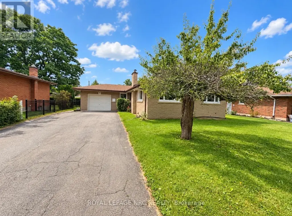 15 Springhead (lower) Gardens, Welland (Prince Charles)