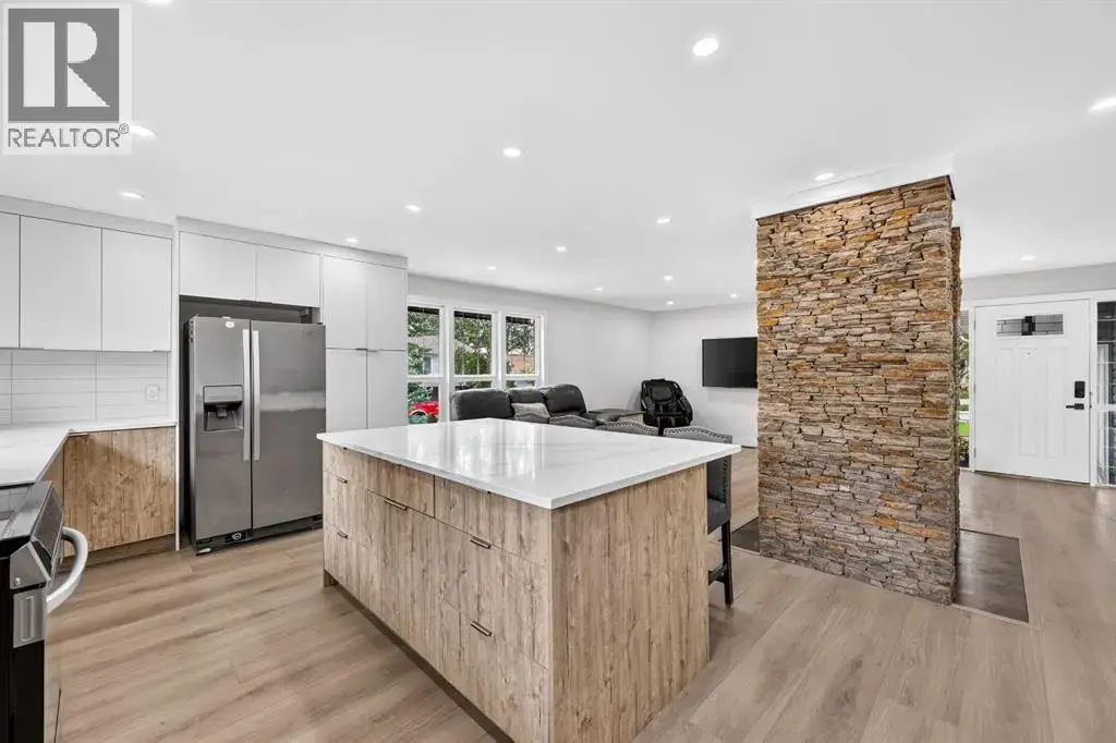 104 Silver Springs Green Nw, Calgary