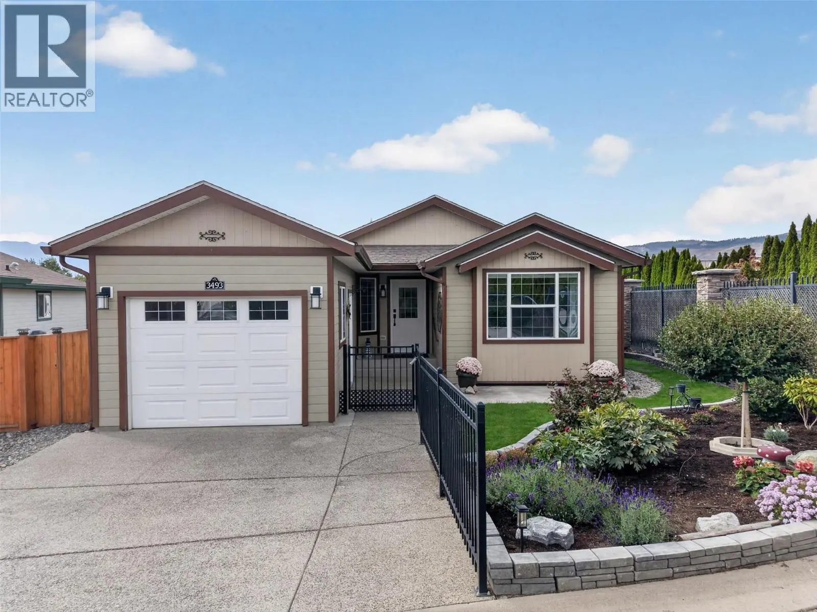Photo of Listing #10400178