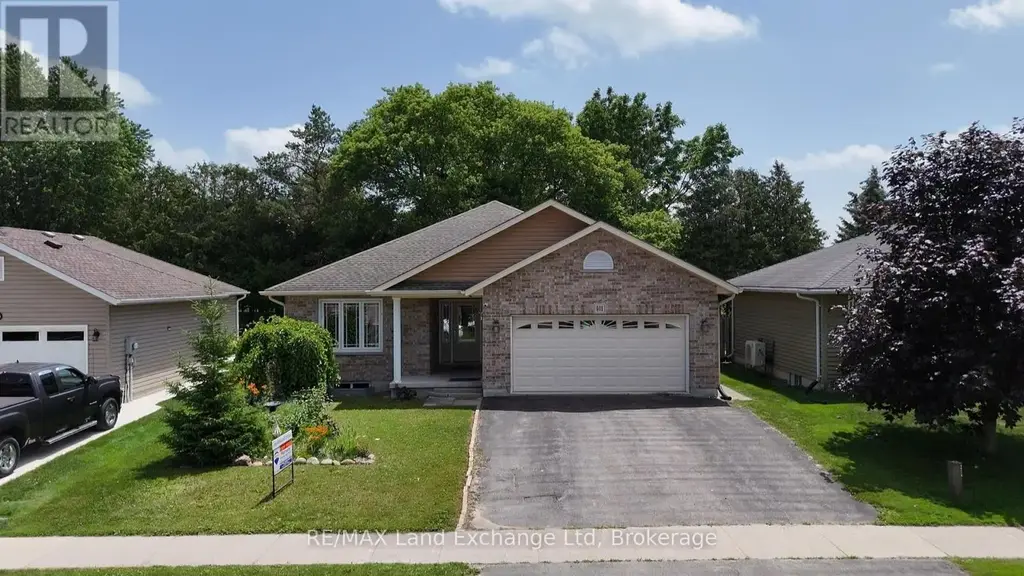 401 Carling Terrace, North Huron (Wingham)