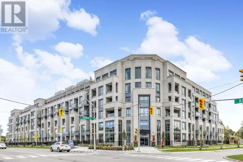 214 - 2075 King Road, King (King City)