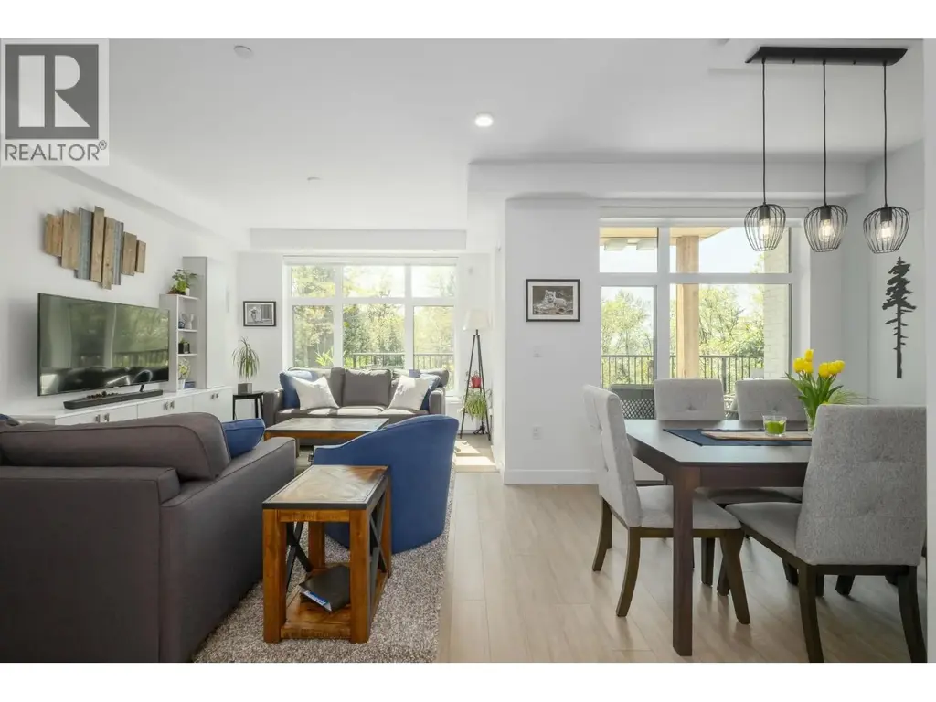 111 747 E 3rd Street, North Vancouver