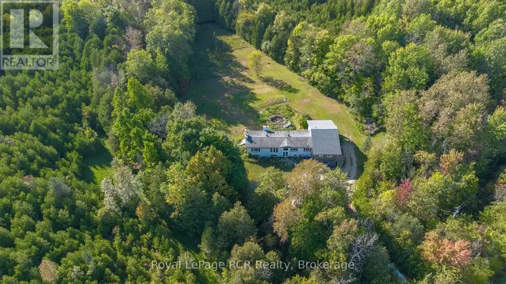 394908 2 Concession, West Grey