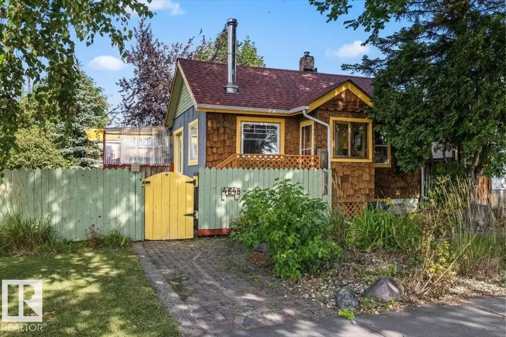 4648 113 Av Nw, Edmonton