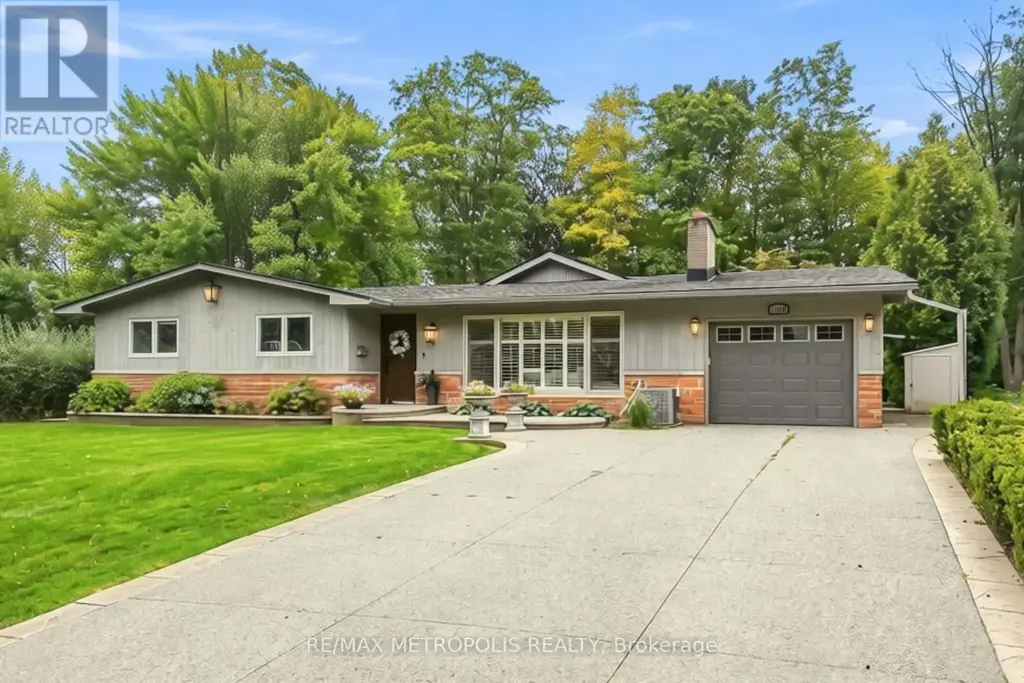 1228 Elgin Crescent, Oakville (FA Falgarwood)