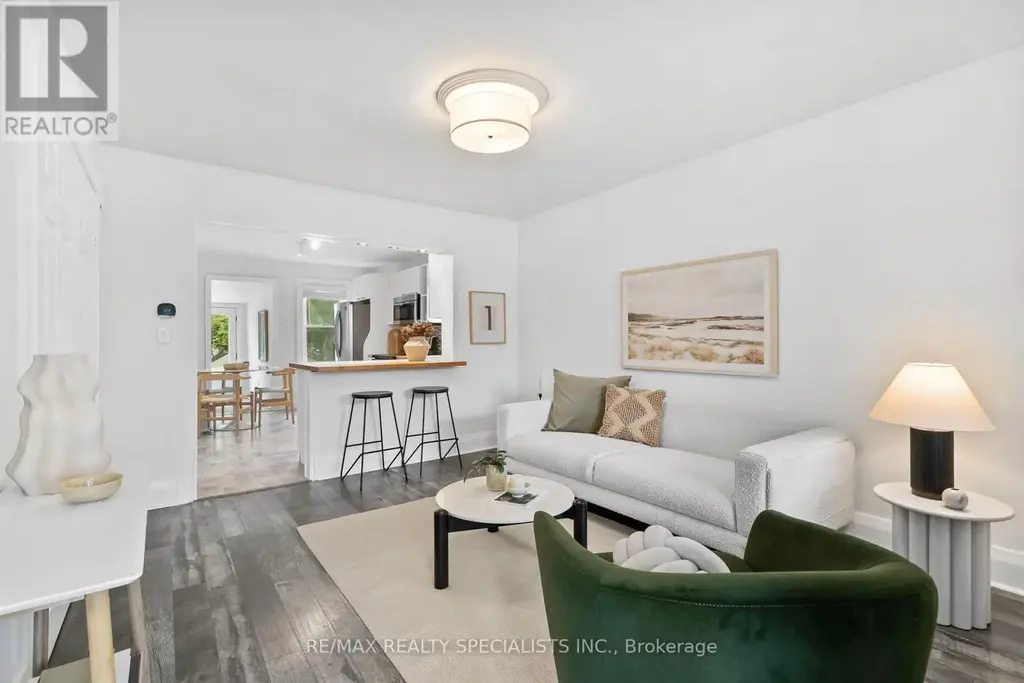 159 Hillside Avenue, Toronto (Mimico)