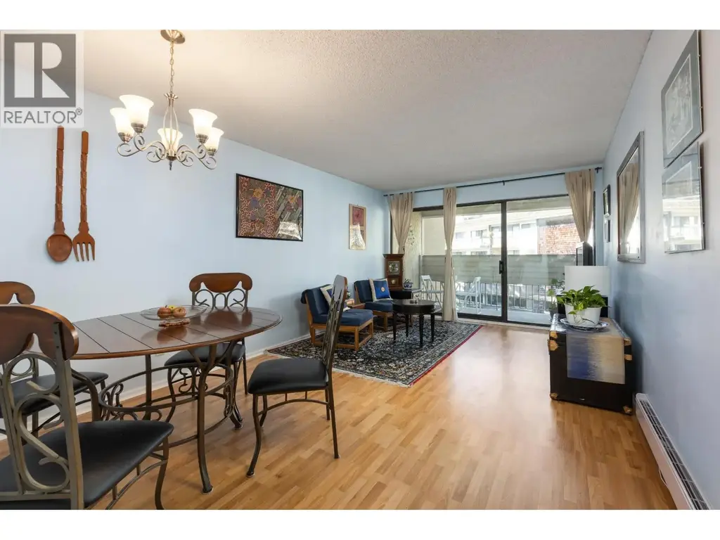 212 8291 Park Road, Richmond