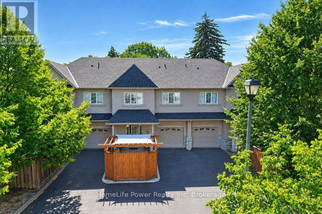 7 - 455 Claridge Road, Burlington (Roseland)
