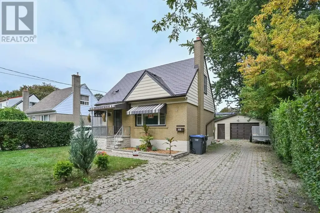 88 Mccaul Street, Brampton (Brampton North)